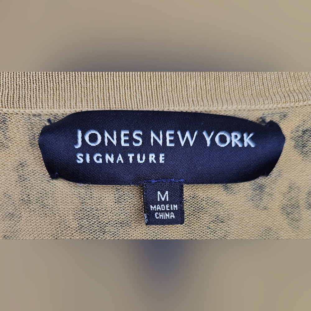 Jones New York Signature Leopard Print Silk Cardigan M Classic Feminine‎ Luxury - Picture 4 of 5
